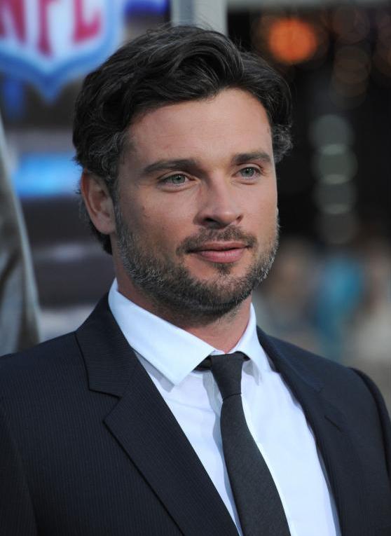 How tall is Tom Welling?